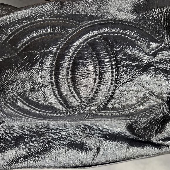 Chanel Bag Rock and Chain Bowler Patent Vinyl Medium - Picture 9 of 9